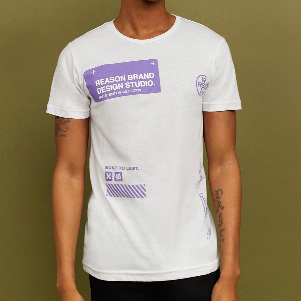 NWT Reason Design Studio Men’s Limited Edition “Built To Last” White Tee Large